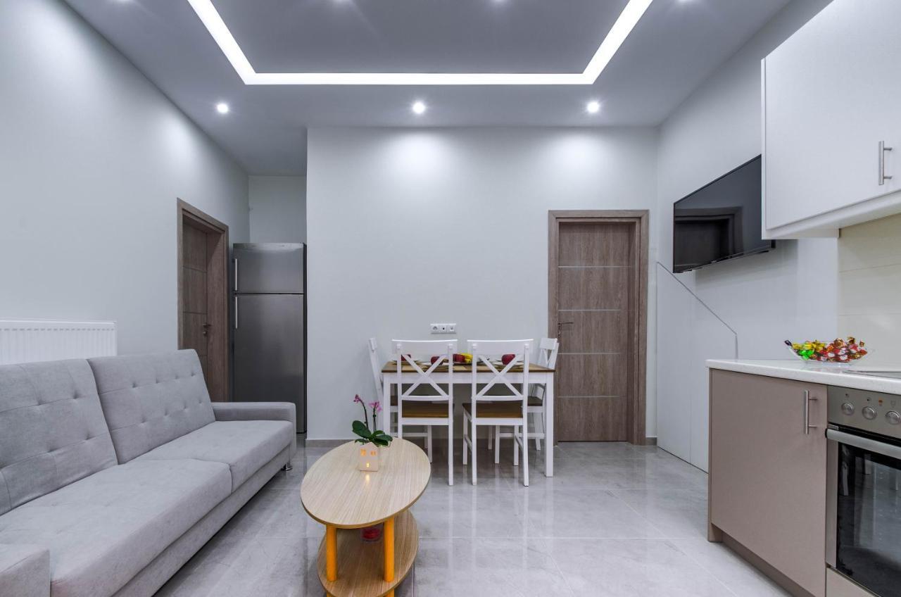 Renovated 2Bd House Close To Pireus Port Esterno foto