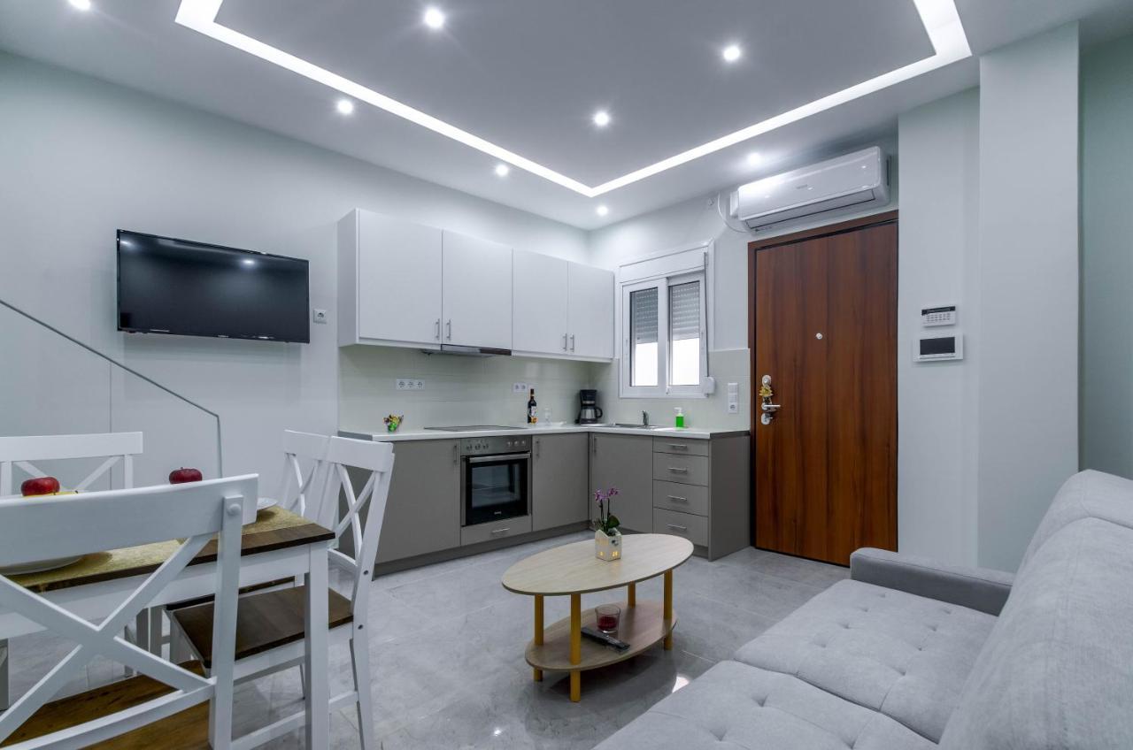 Renovated 2Bd House Close To Pireus Port Esterno foto
