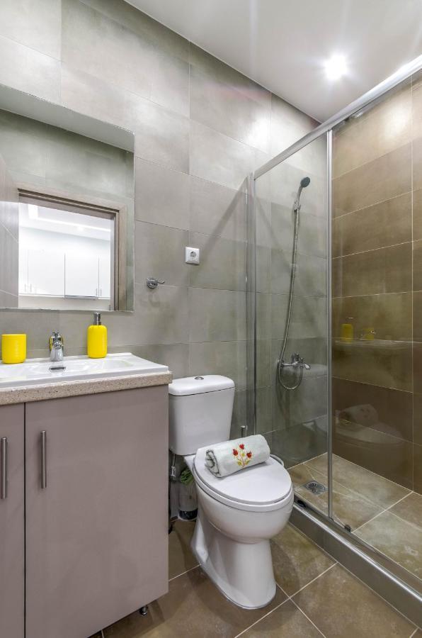 Renovated 2Bd House Close To Pireus Port Esterno foto
